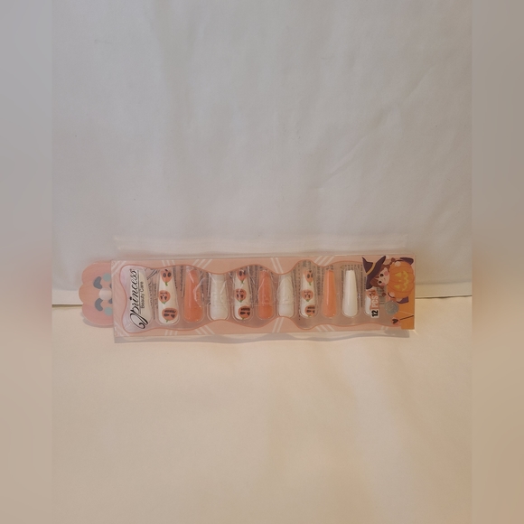 Halloween Press On Nails 12 Pc Set With Free Bottle Of Adhesive Glue New In Box - Picture 11 of 14